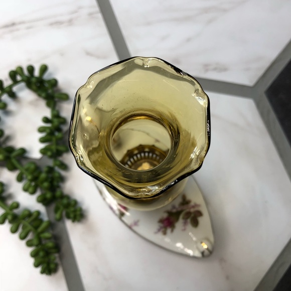 Vintage miniature porcelain genie oil lamp with moss rose pattern - Picture 5 of 8